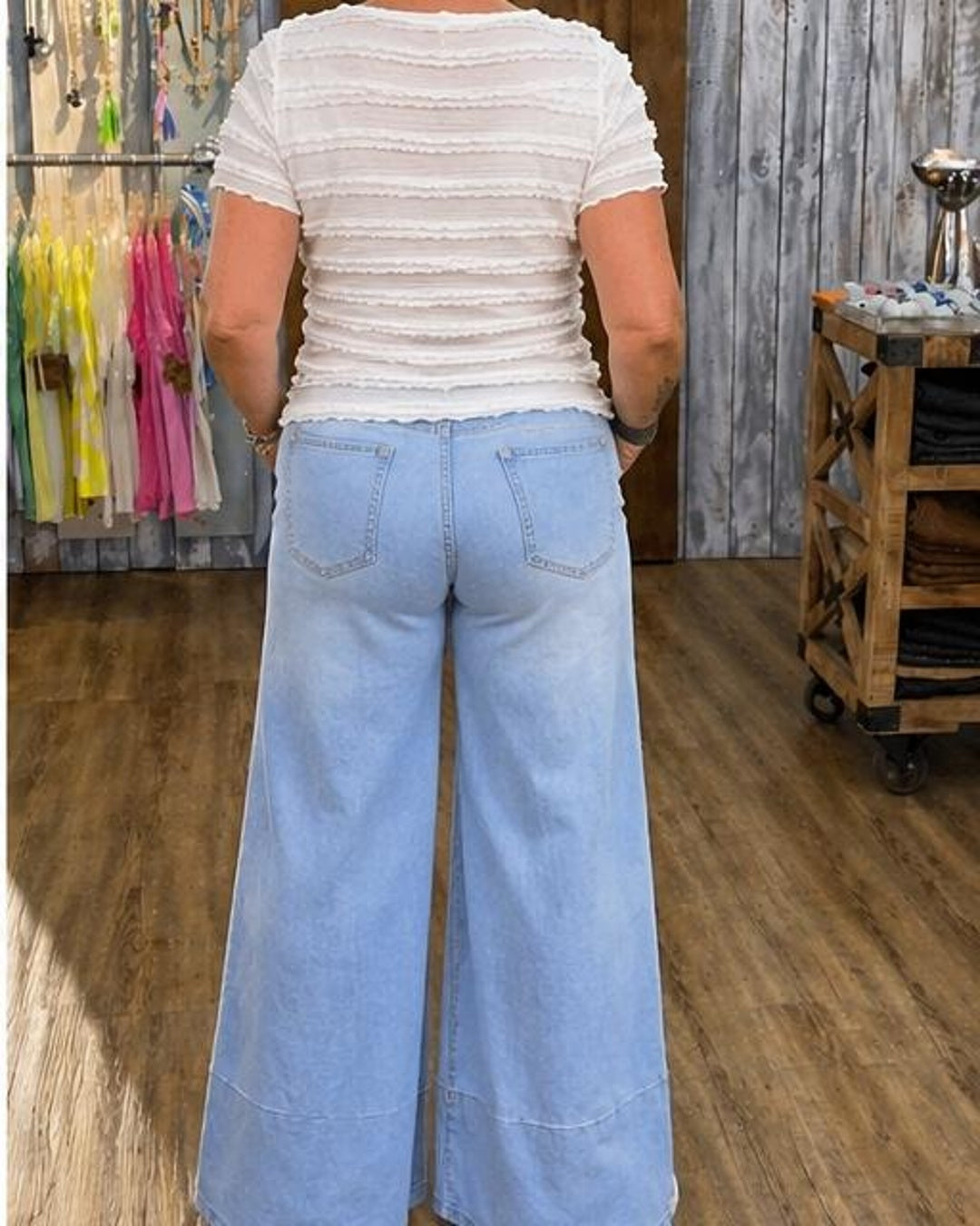 Jeans mit Flower-Details – Trendpiece mit Wow-Effekt