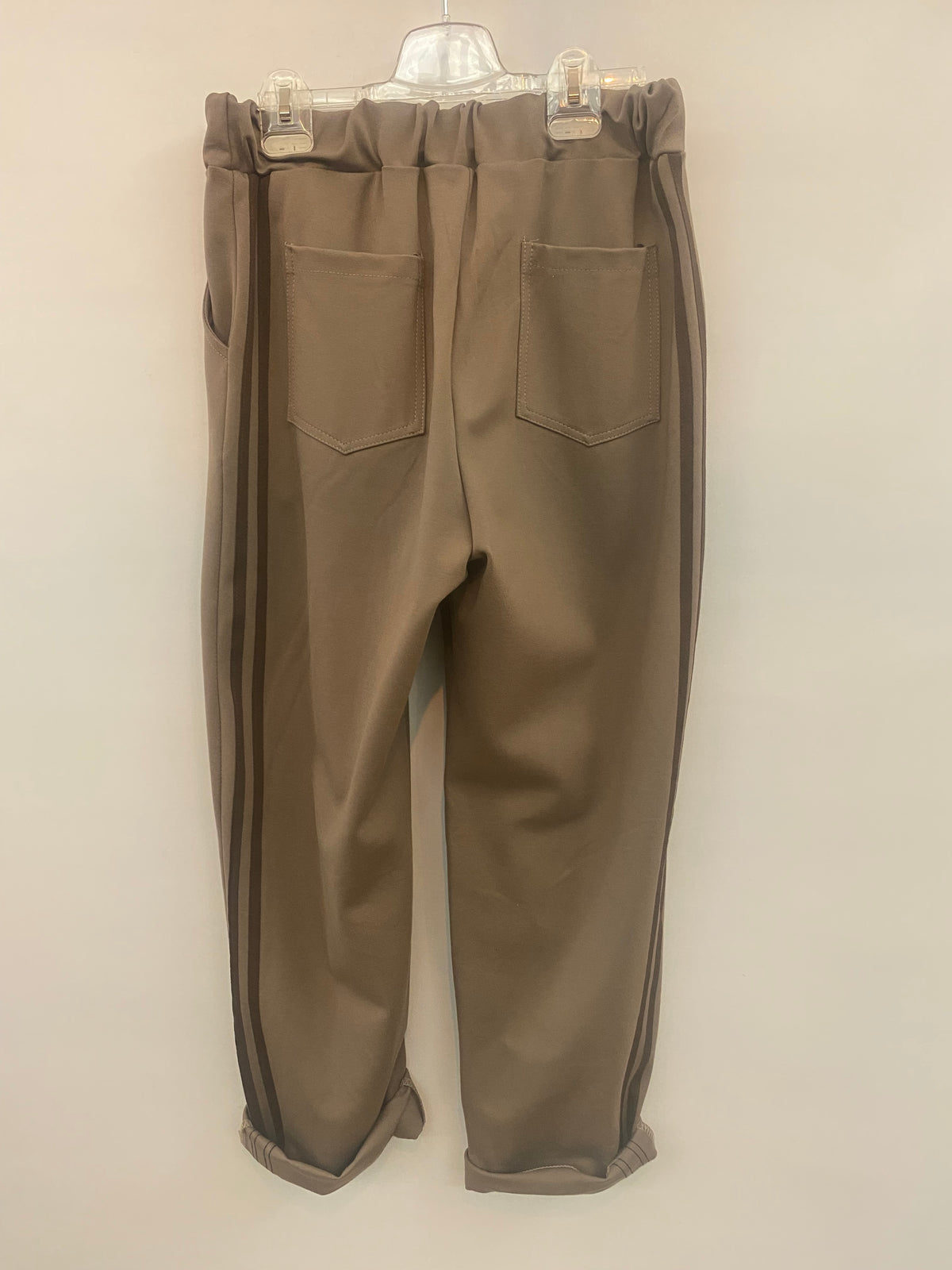 Hose mit Seitenstreifen – passend zum Blazer