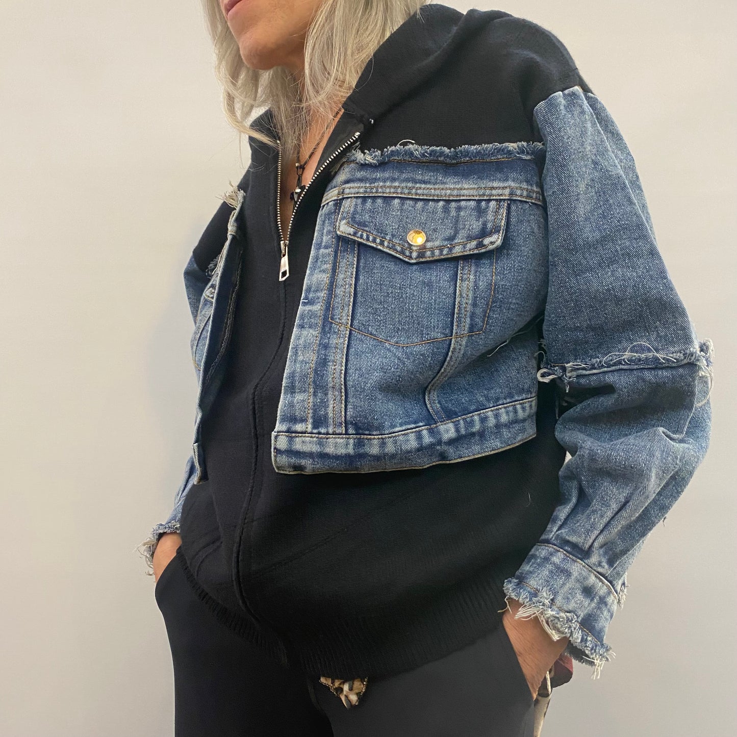 Strickjacke mit Jeans Einsatz