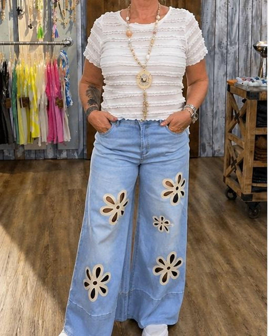 Jeans mit Flower-Details – Trendpiece mit Wow-Effekt