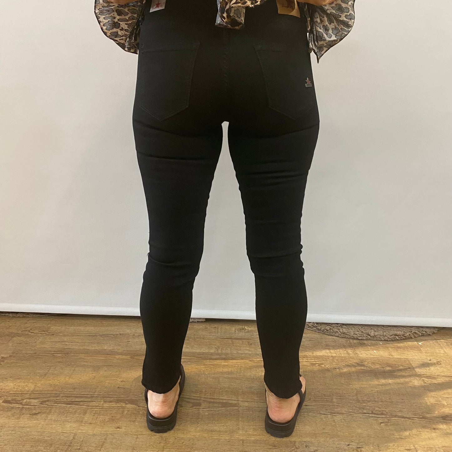 Buena Vista Italy 7/8 Stretch Twill Jeans 🖤