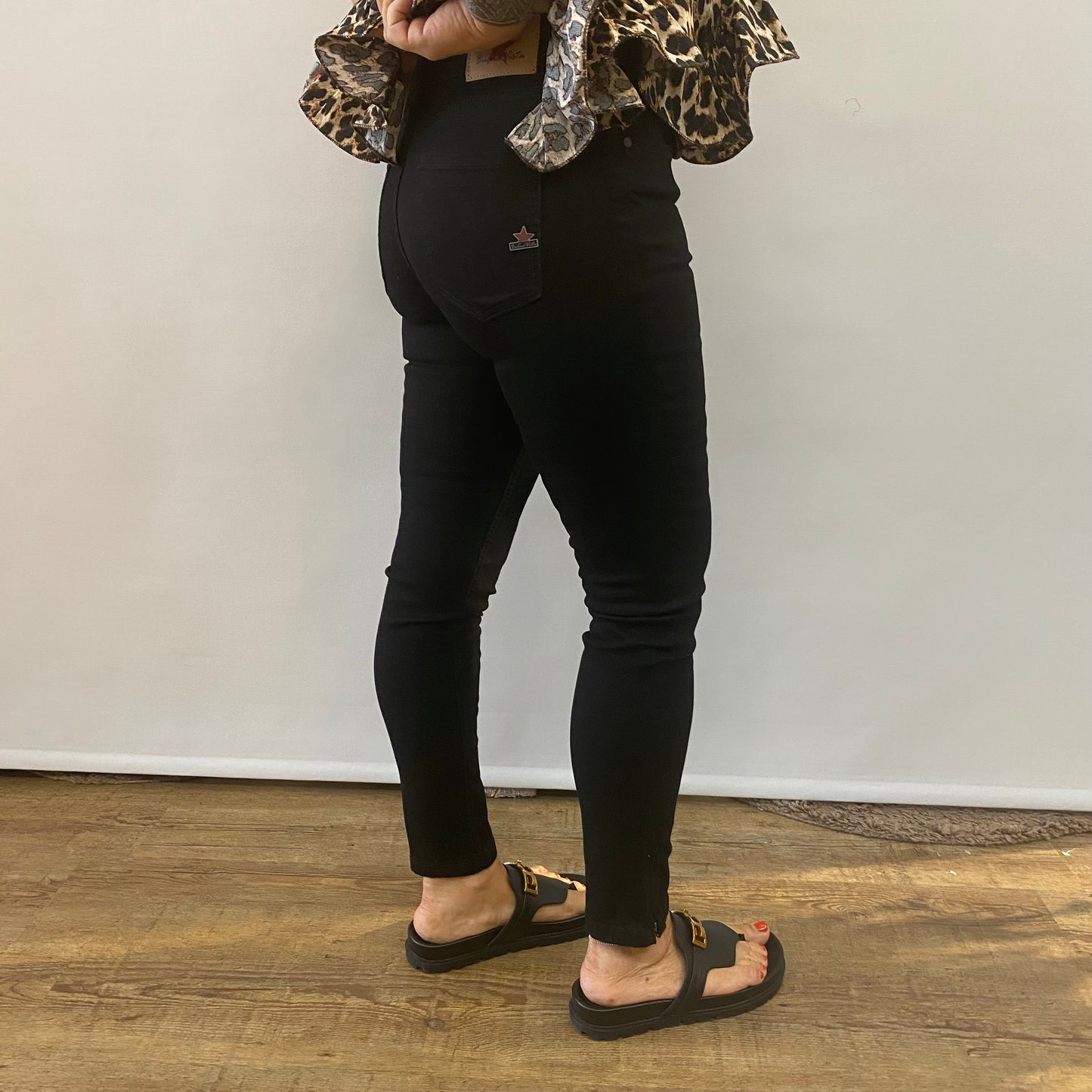 Buena Vista Italy 7/8 Stretch Twill Jeans 🖤