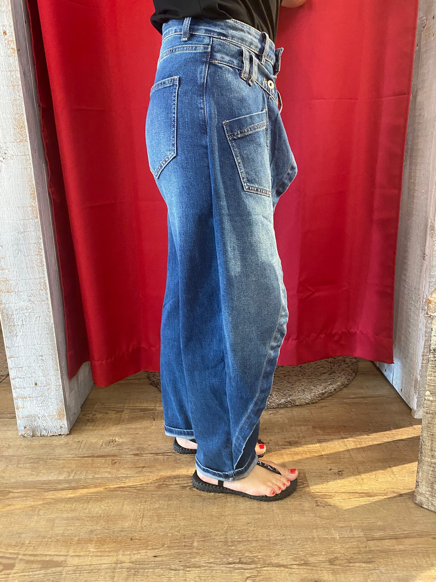 S.Woman Jeans mit Überwurf – ein echter Hingucker 💙