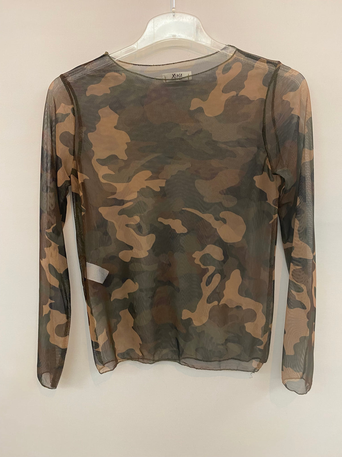 Transparentes Mesh-Oberteil im Camouflage-Look