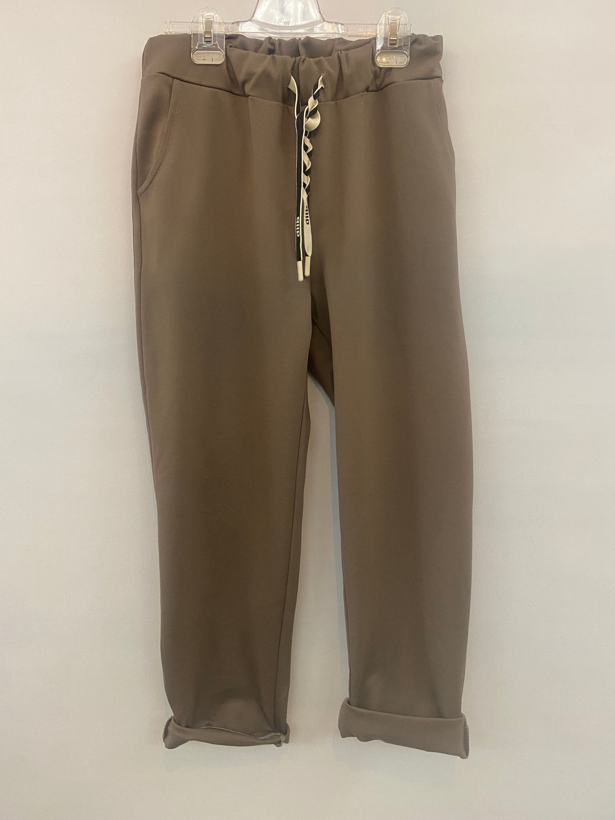 Hose mit Seitenstreifen – passend zum Blazer