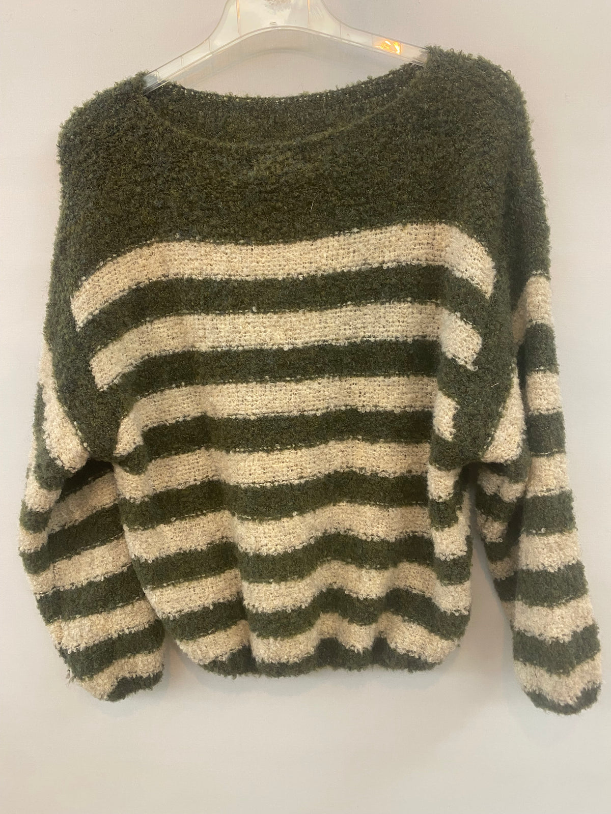 Kuscheliger Streifenpullover – weich & modern