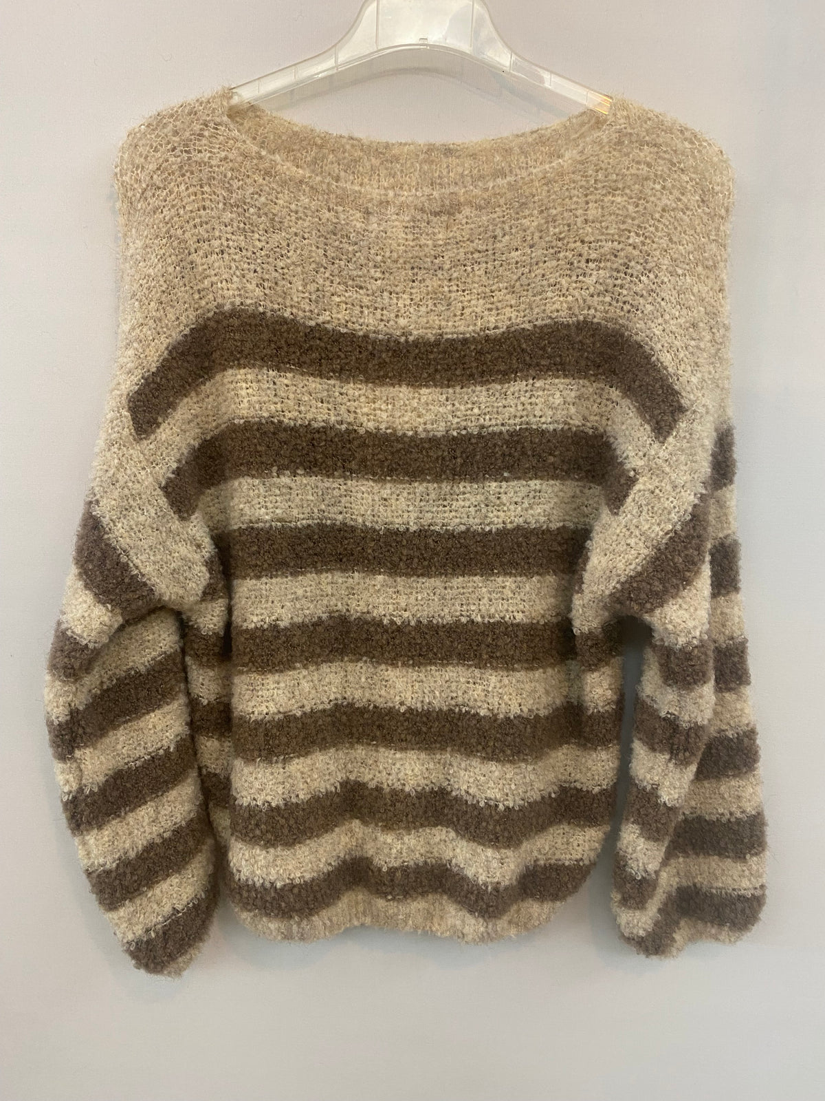 Kuscheliger Streifenpullover – weich & modern